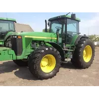 трактор колесный JOHN DEERE 8400